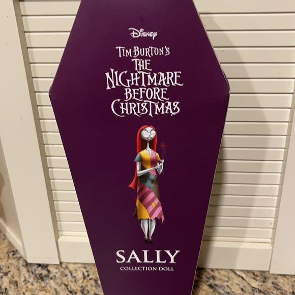The Nightmare Before Christmas Sally 14 Inch Coffin Doll Hot Topic Exclusive - Picture 6 of 11